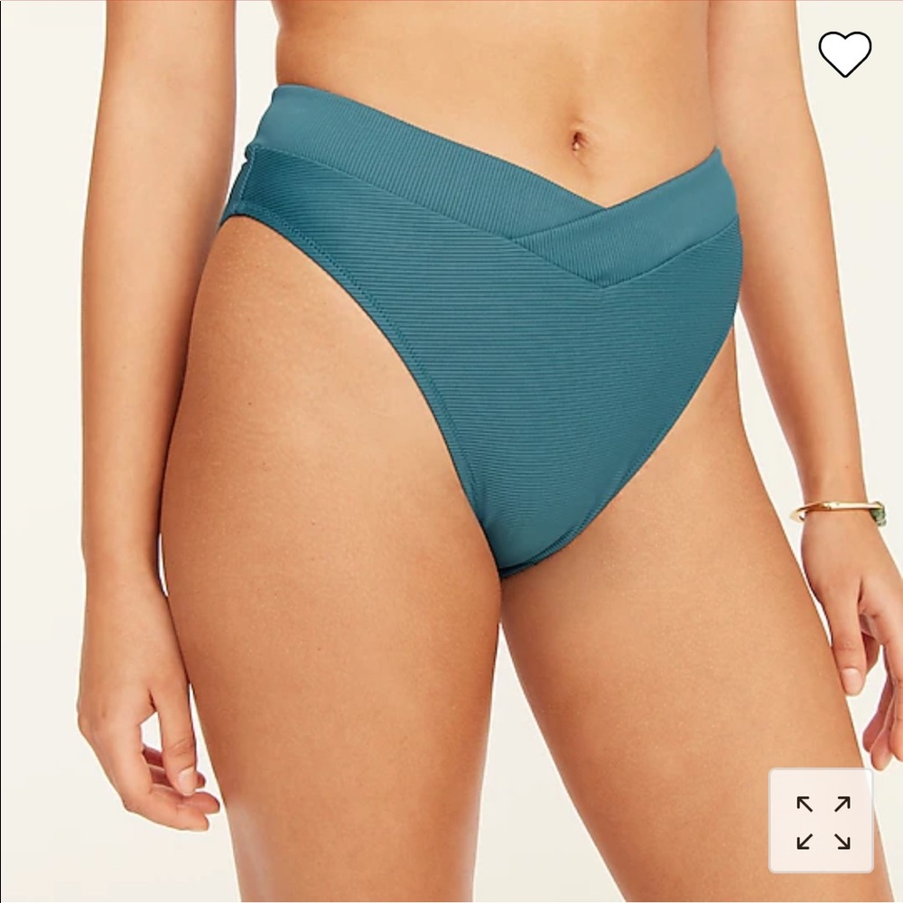 JCrew Ribbed cross-front cheeky bikini bottom in Alhambra Green. Size Large.